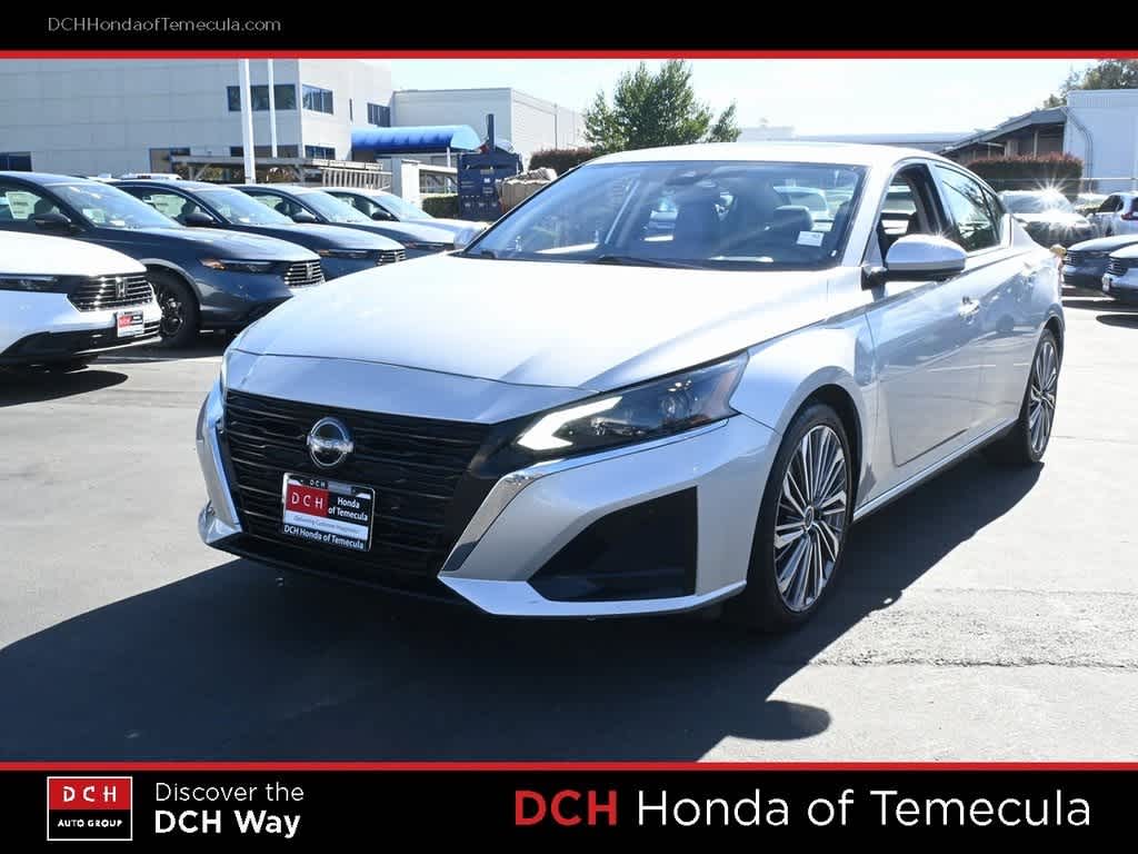 Thumbnail: 2023 Nissan Altima - 1