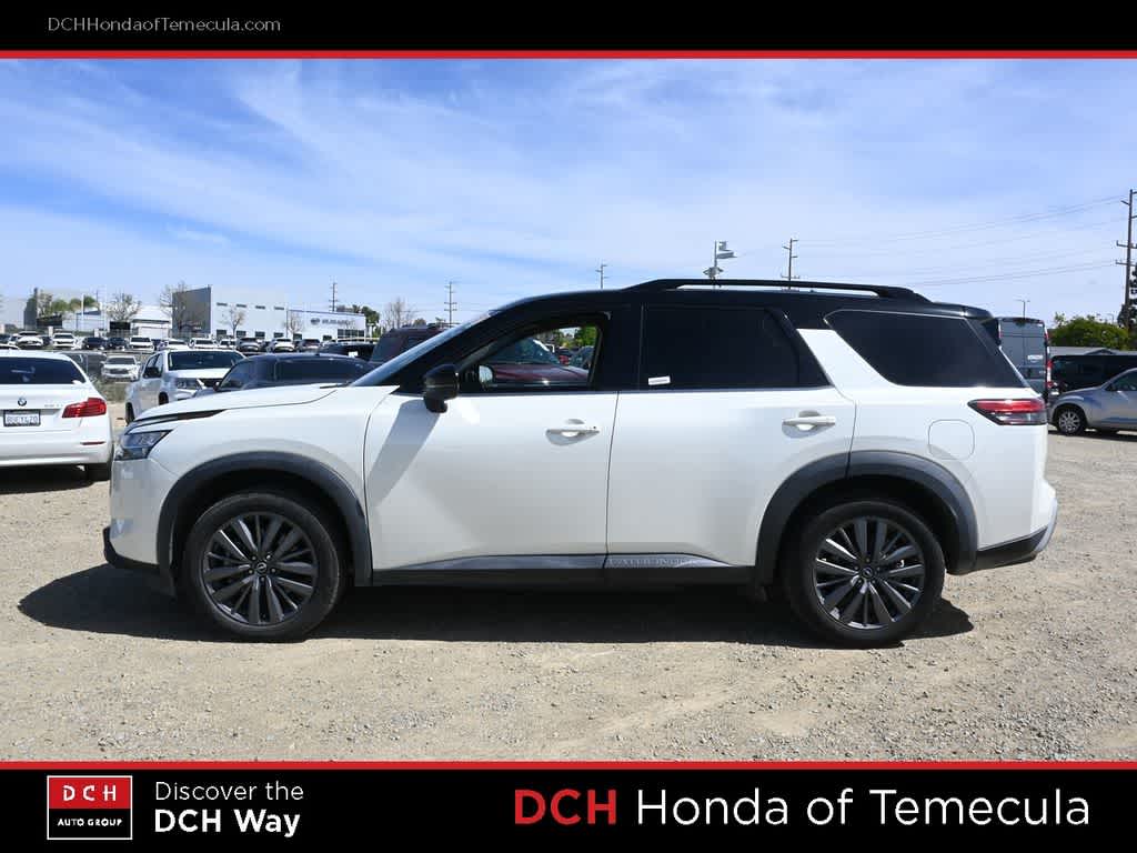 Thumbnail: 2022 Nissan Pathfinder - 4