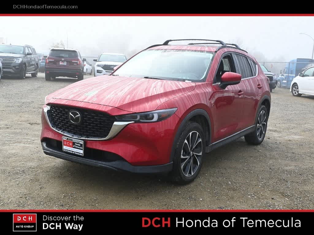 2022 Mazda CX-5 S Premium package's photo