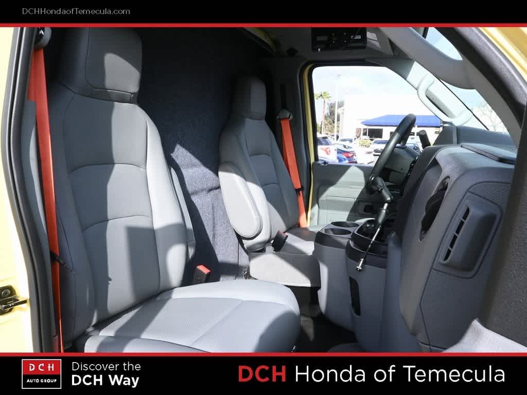 Thumbnail: 2022 Ford Econoline - 18