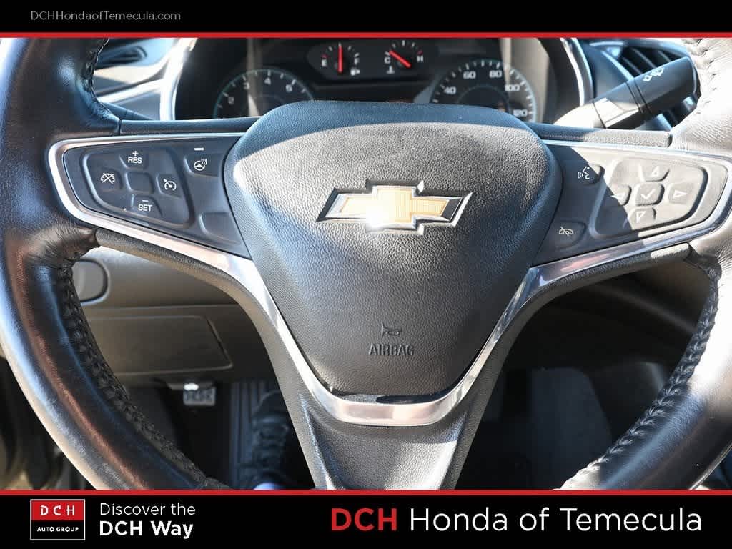 Thumbnail: 2019 Chevrolet Malibu - 9