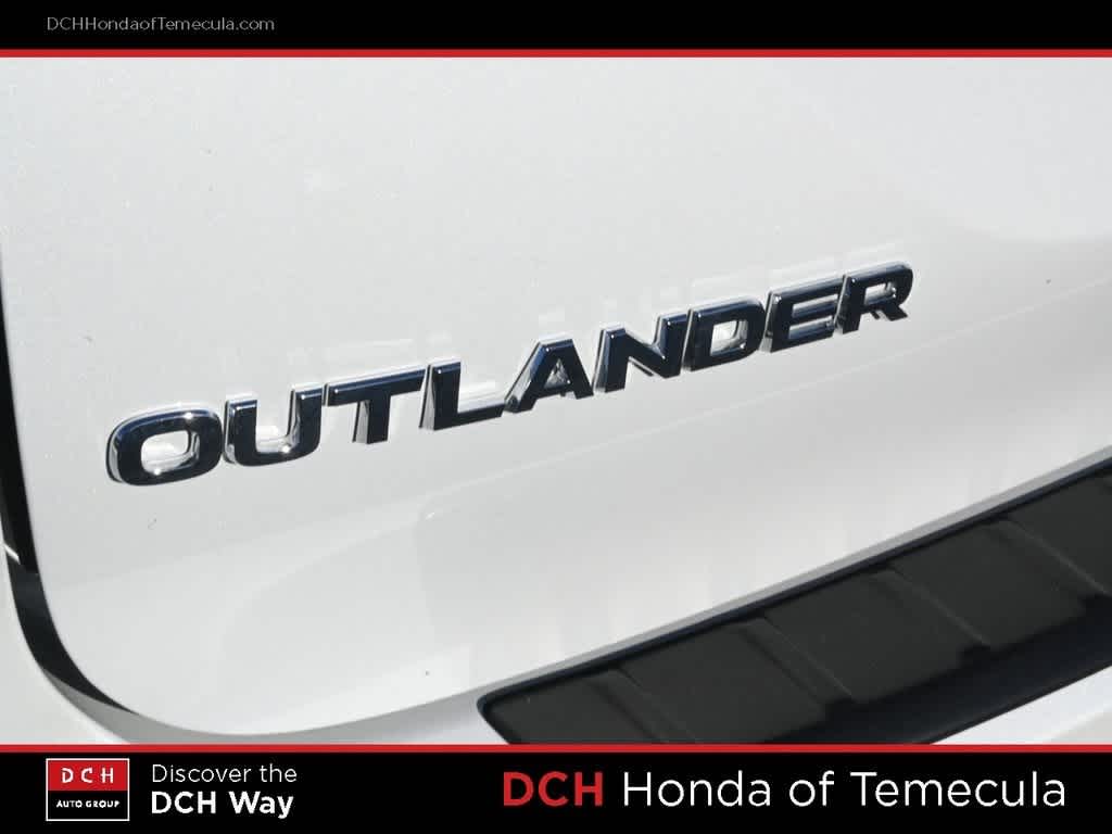 Thumbnail: 2025 Mitsubishi Outlander - 7