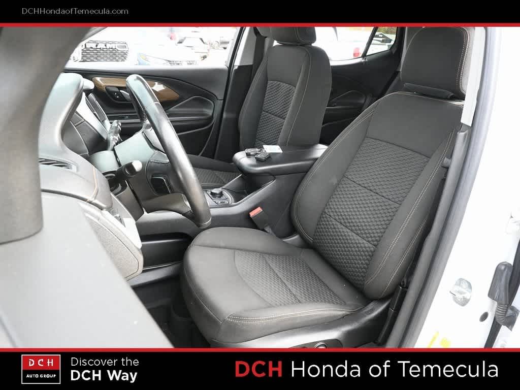 Thumbnail: 2020 GMC Terrain - 17