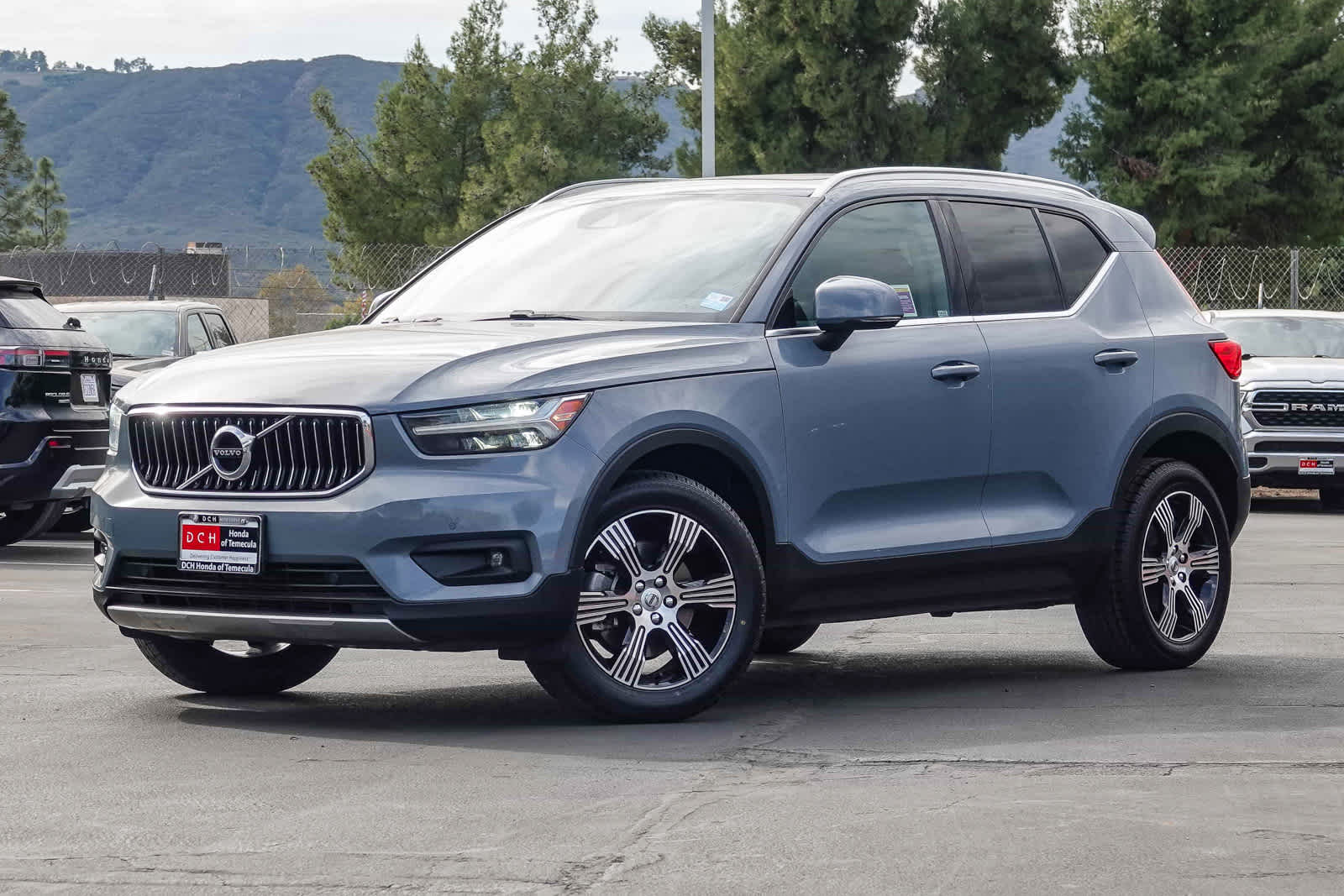 2021 Volvo XC40 T4 Inscription -
                  Temecula, CA
