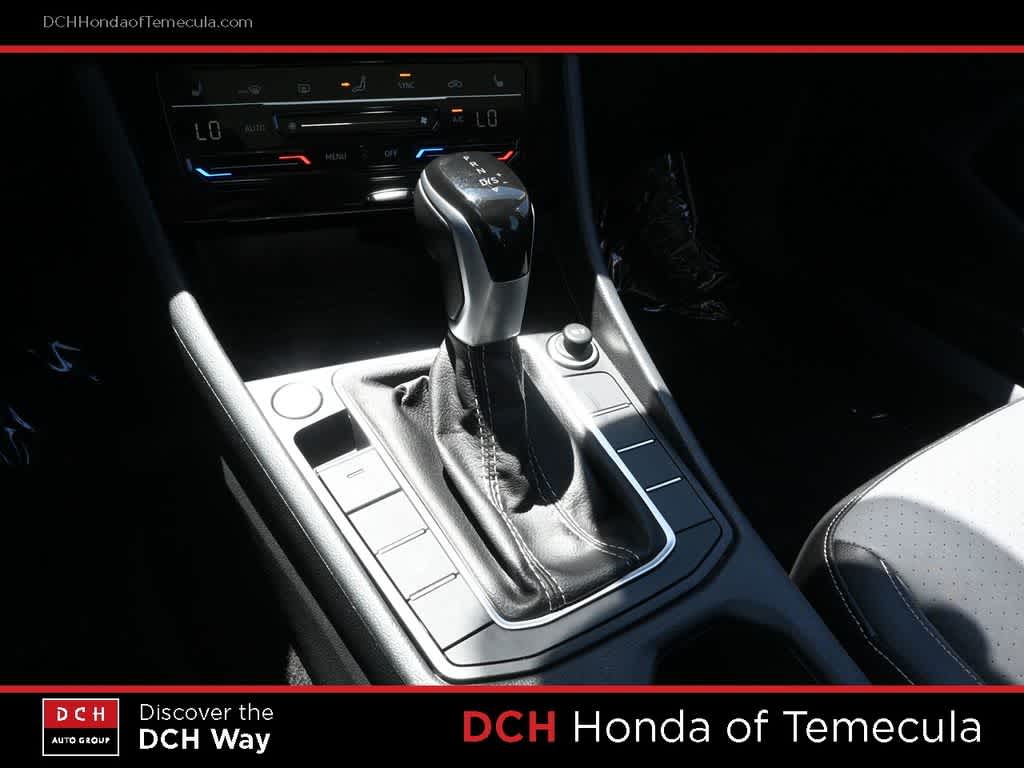 Thumbnail: 2025 Volkswagen Jetta - 10