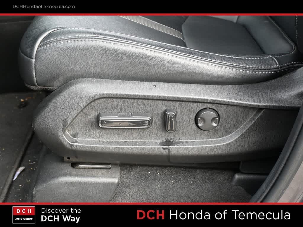 Thumbnail: 2023 Honda Pilot - 16