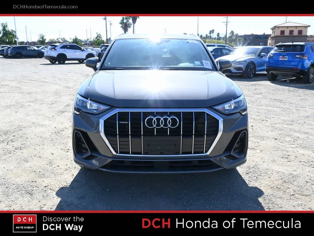 2021 Audi Q3 S line Premium photo 2