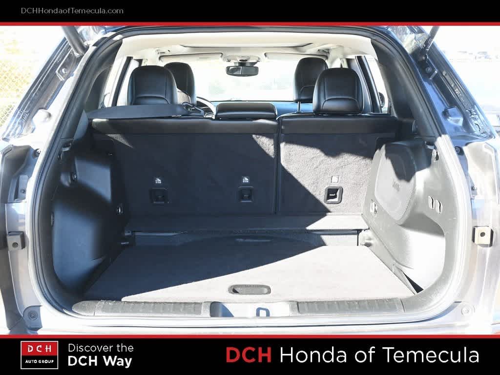 Thumbnail: 2023 Jeep Cherokee - 21