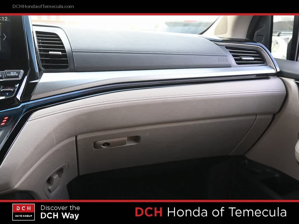 Thumbnail: 2023 Honda Odyssey - 13