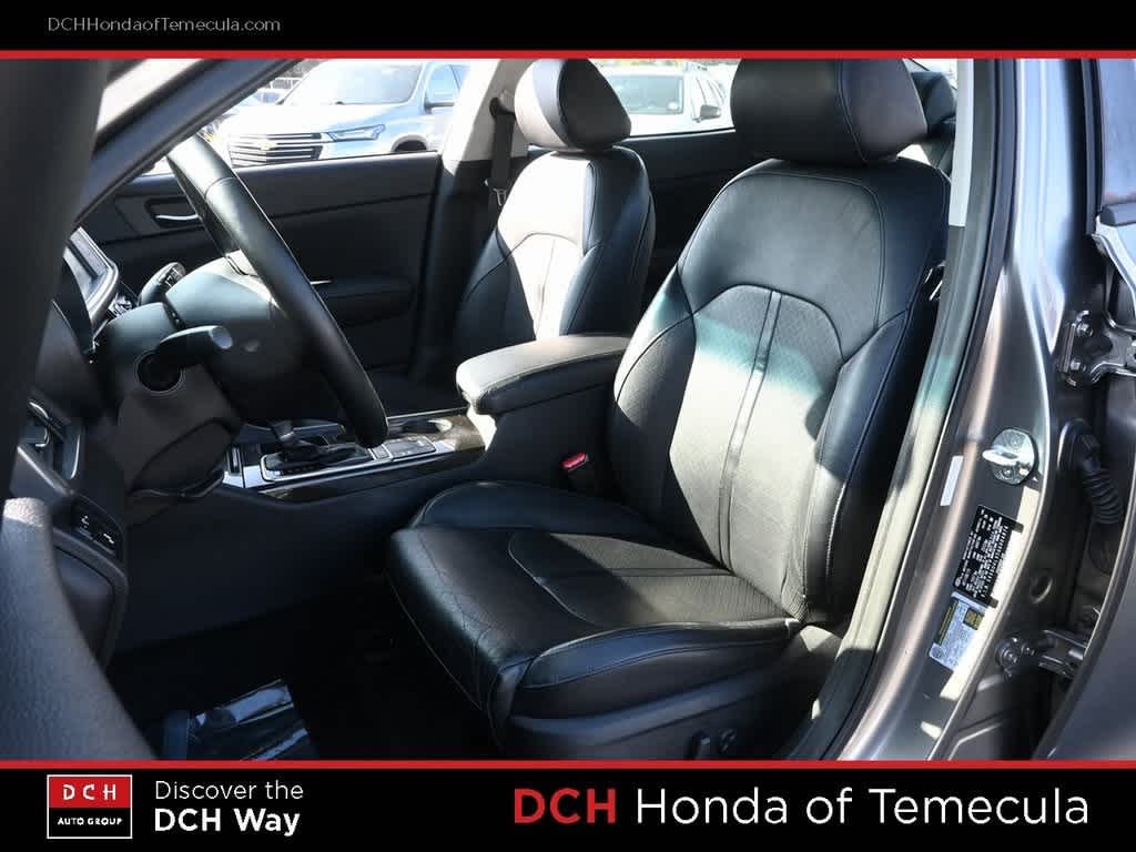 Thumbnail: 2016 Kia Optima - 18