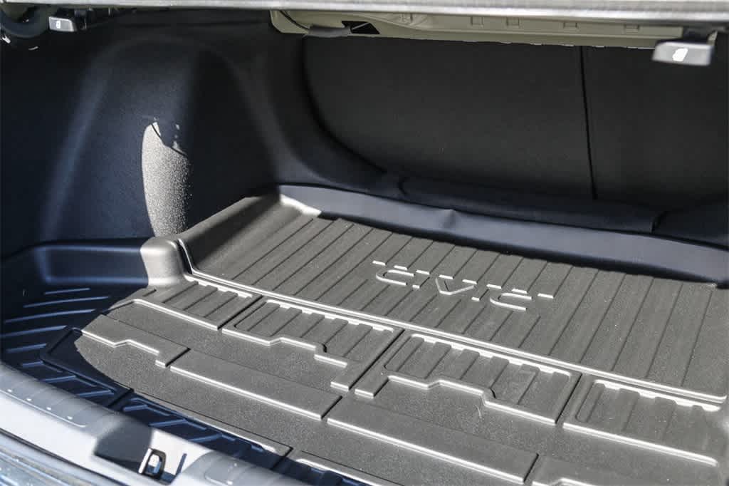 2025 Honda Civic Sport 28