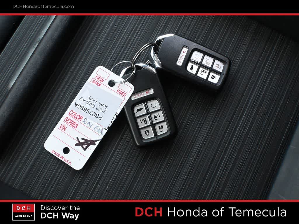 Thumbnail: 2023 Honda Odyssey - 15