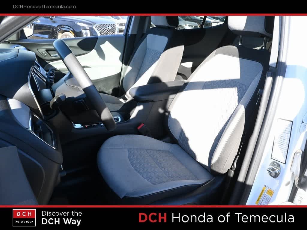 Thumbnail: 2023 Chevrolet Equinox - 17