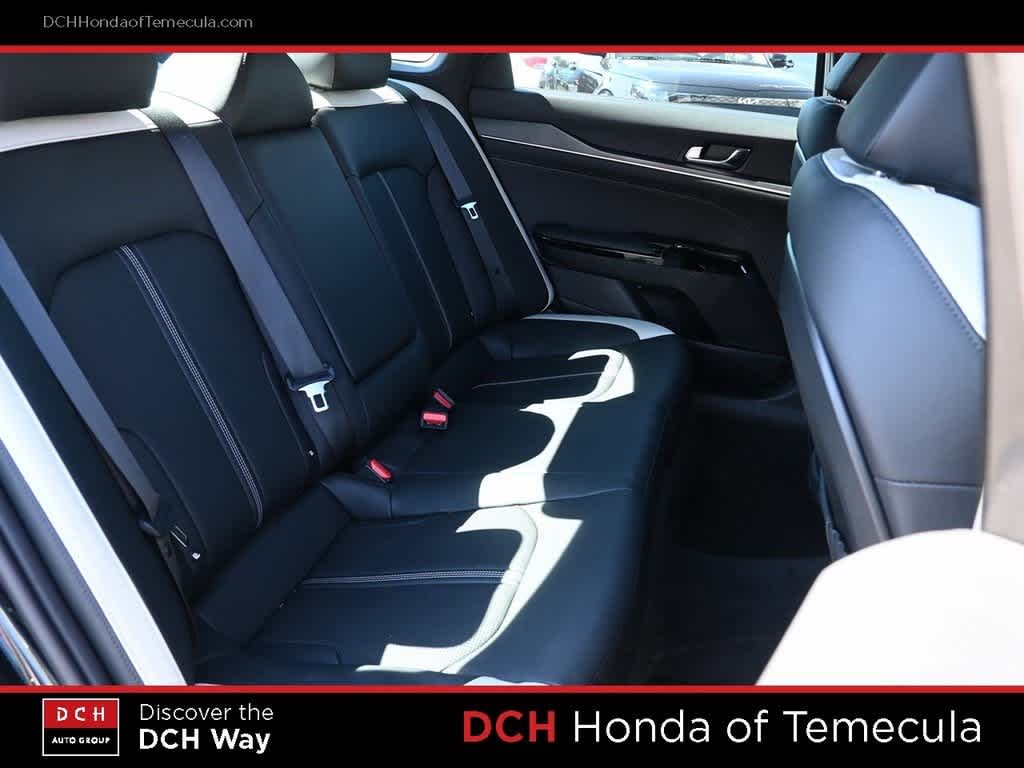 Thumbnail: 2025 Kia K5 - 19