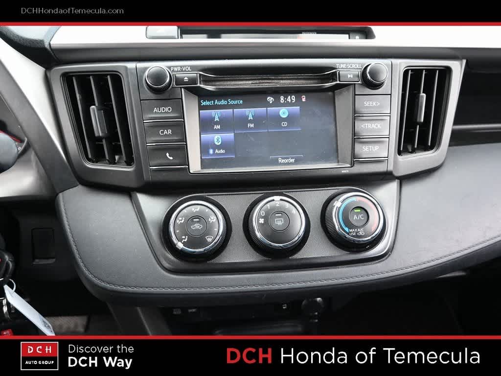 Thumbnail: 2016 Toyota RAV4 - 12