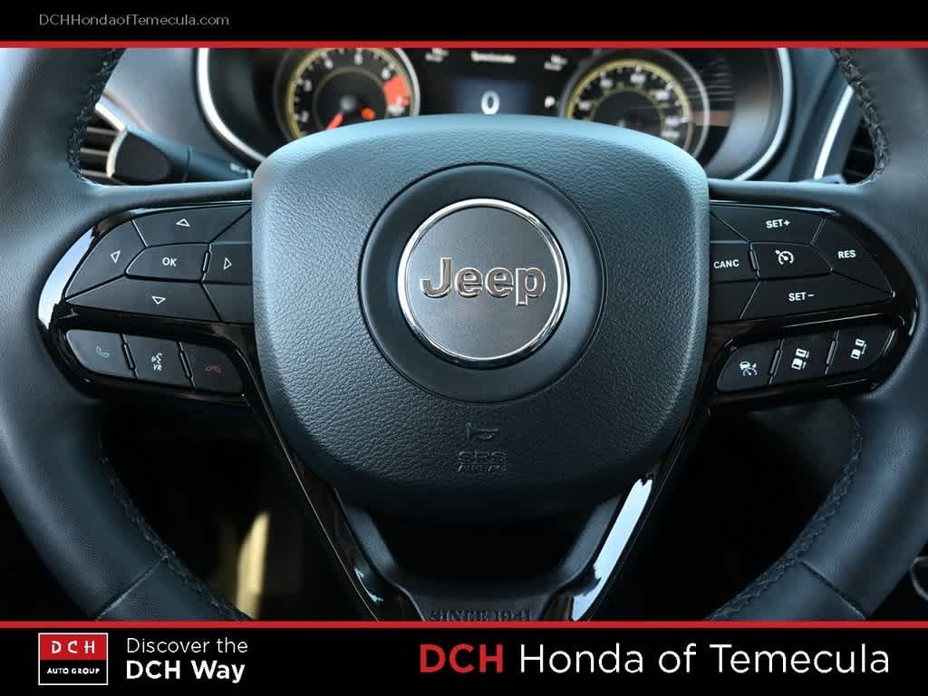 Thumbnail: 2023 Jeep Cherokee - 9