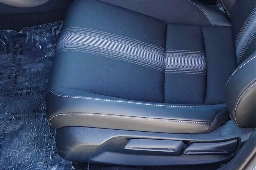 2025 Honda Civic Sport 22