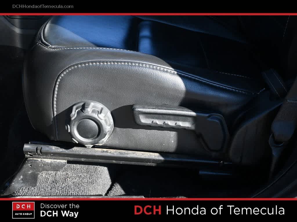 Thumbnail: 2021 Jeep Wrangler - 16