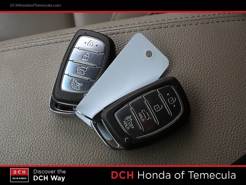 Thumbnail: 2017 Hyundai Tucson - 9