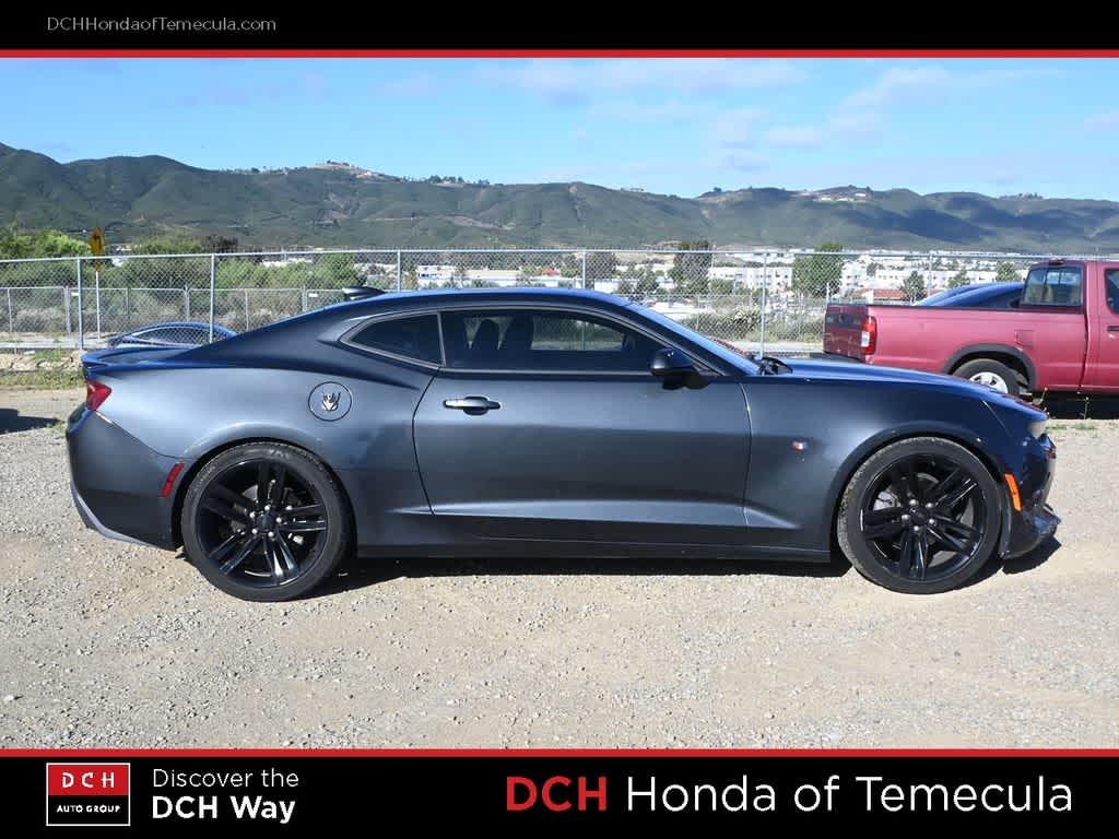 Thumbnail: 2018 Chevrolet Camaro - 5