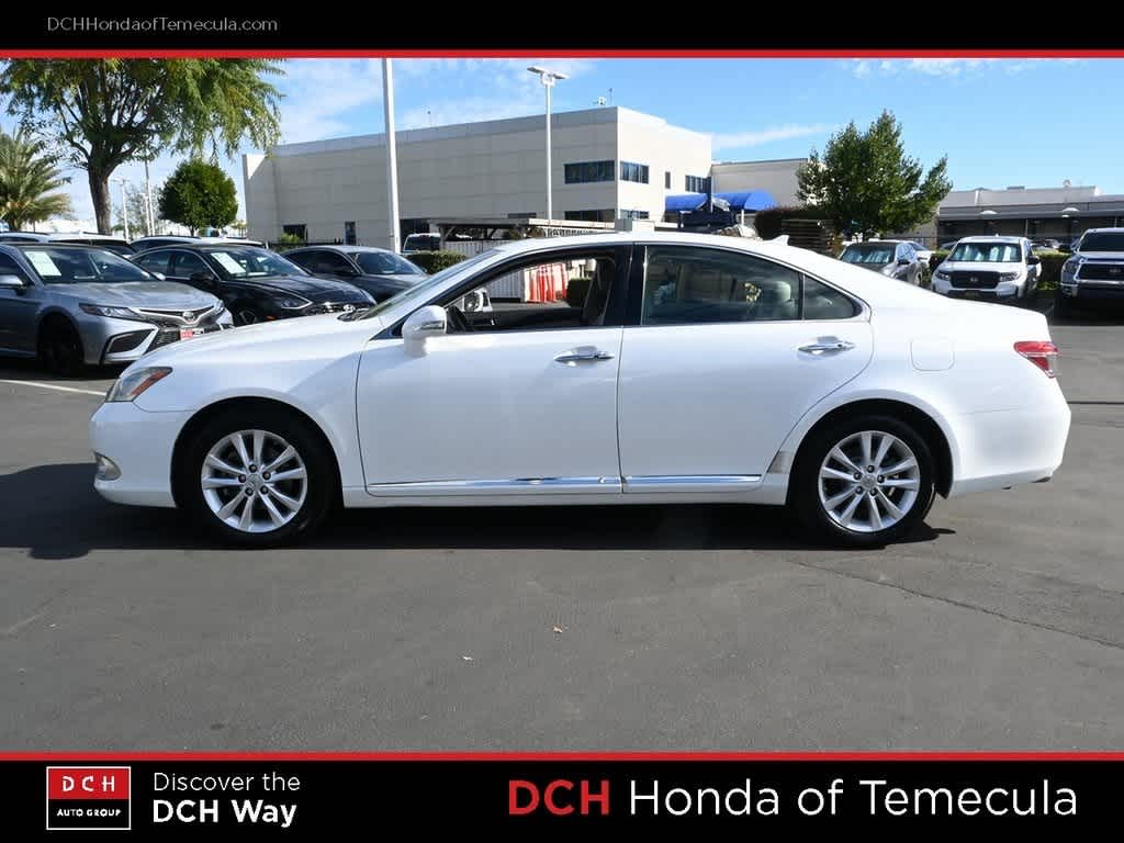 Thumbnail: 2011 Lexus ES - 4