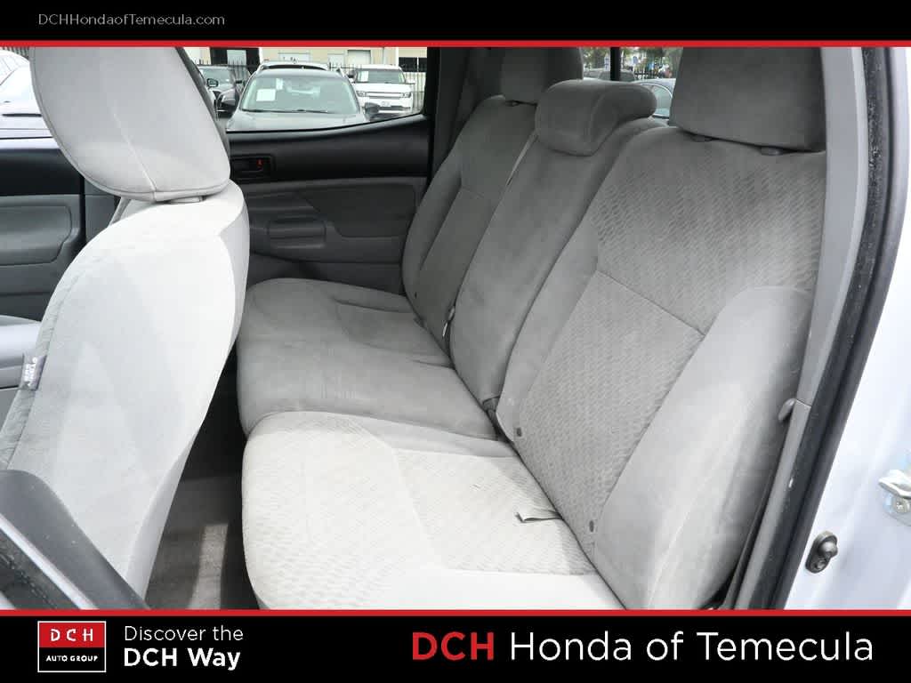 Thumbnail: 2010 Toyota Tacoma - 19