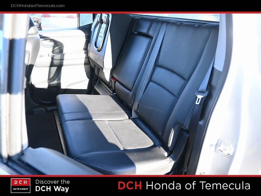 Thumbnail: 2017 Honda Ridgeline - 18