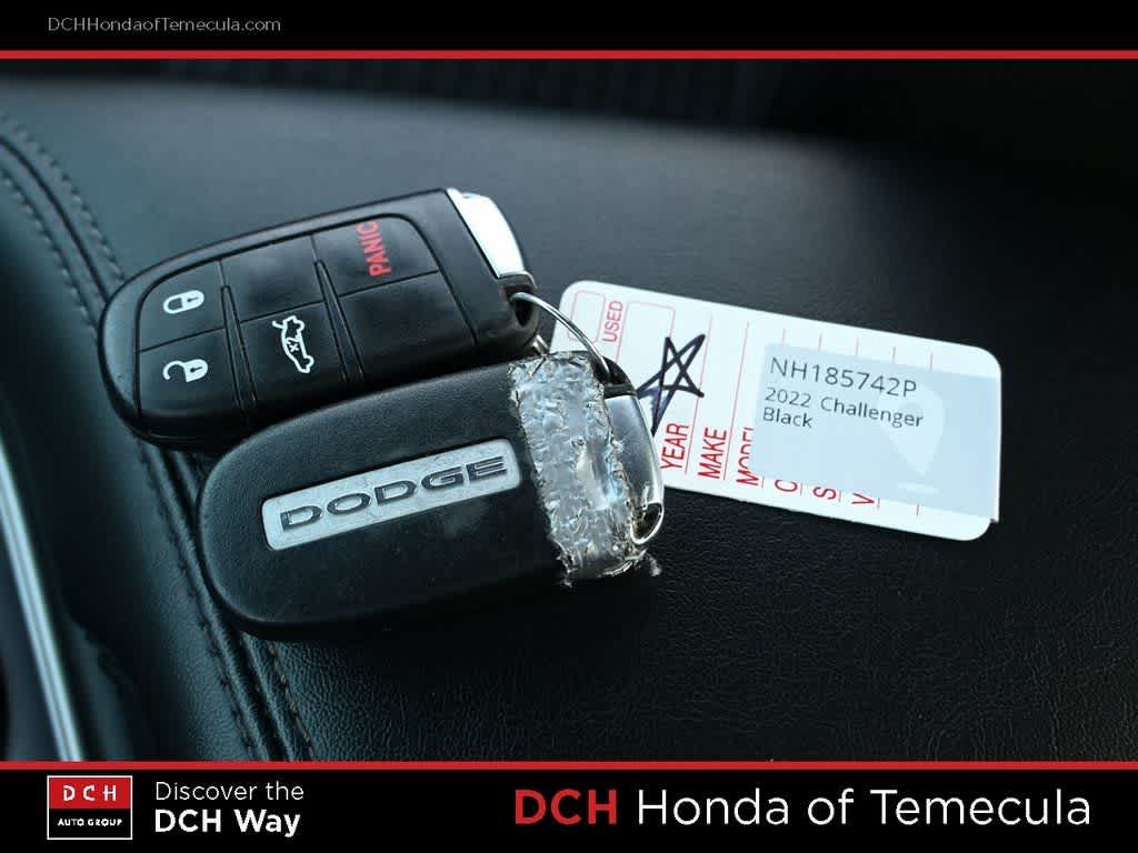Thumbnail: 2022 Dodge Challenger - 15