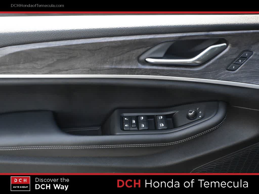 Thumbnail: 2024 Jeep Grand Cherokee - 16