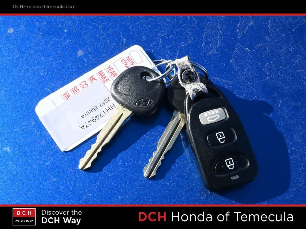 Thumbnail: 2017 Hyundai Elantra - 8