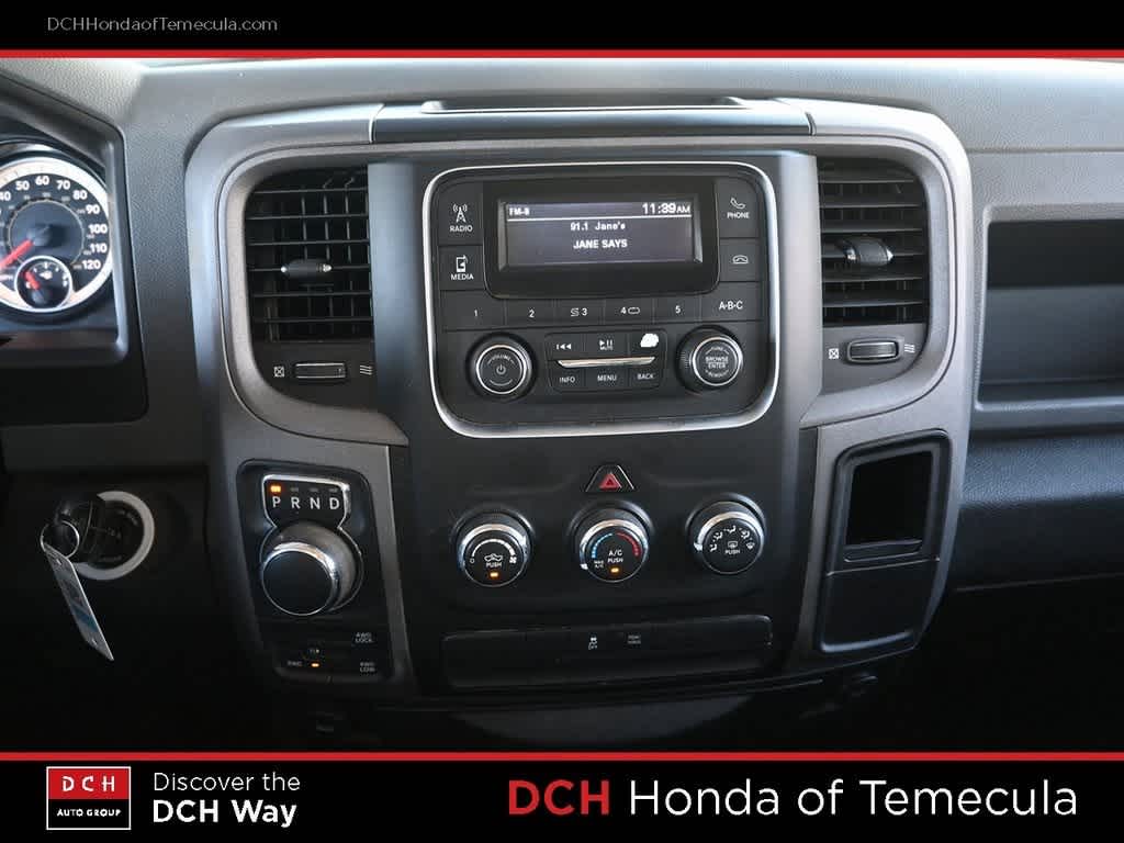 Thumbnail: 2019 RAM 1500 Classic - 12