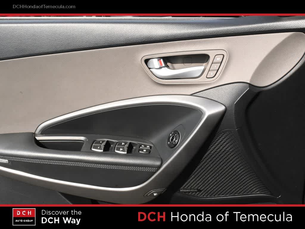 Thumbnail: 2015 Hyundai Santa Fe - 16