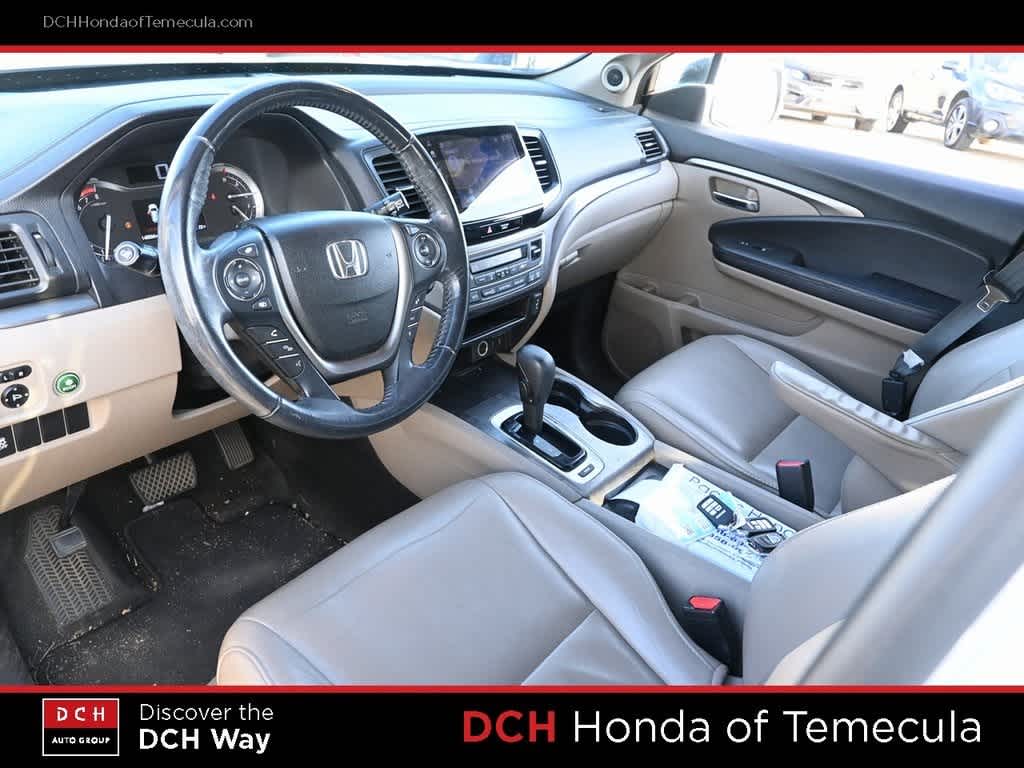 Thumbnail: 2018 Honda Pilot - 8