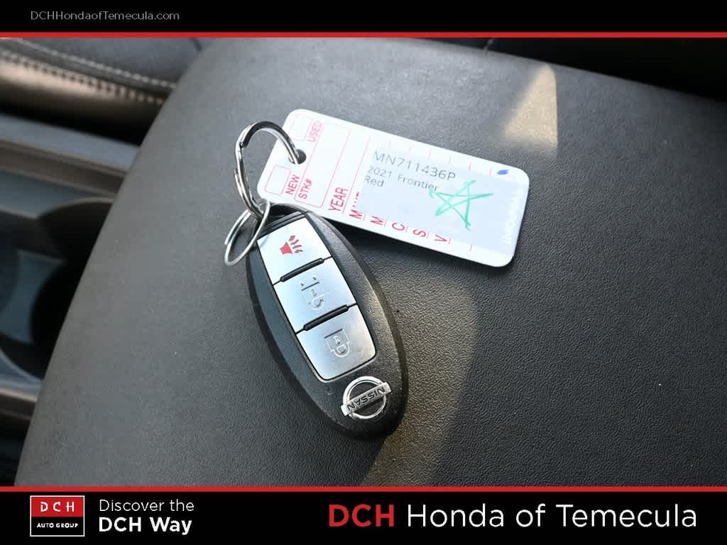 Thumbnail: 2021 Nissan Frontier - 14