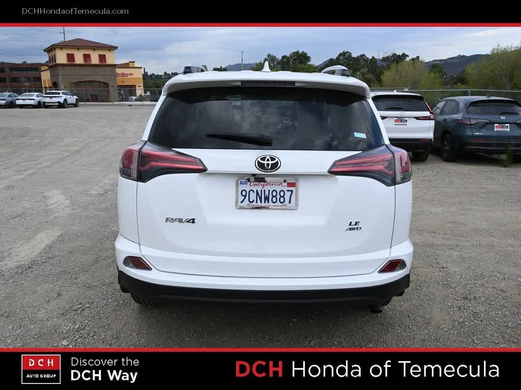 Thumbnail: 2016 Toyota RAV4 - 6