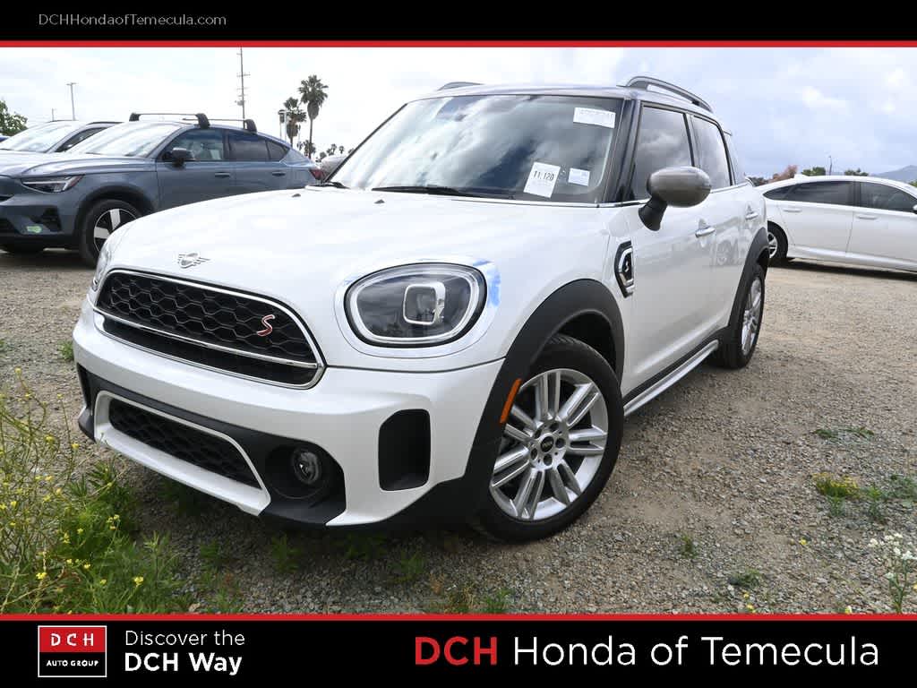 2024 MINI Countryman Cooper S's photo