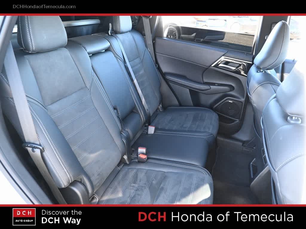 Thumbnail: 2025 Mitsubishi Outlander - 19