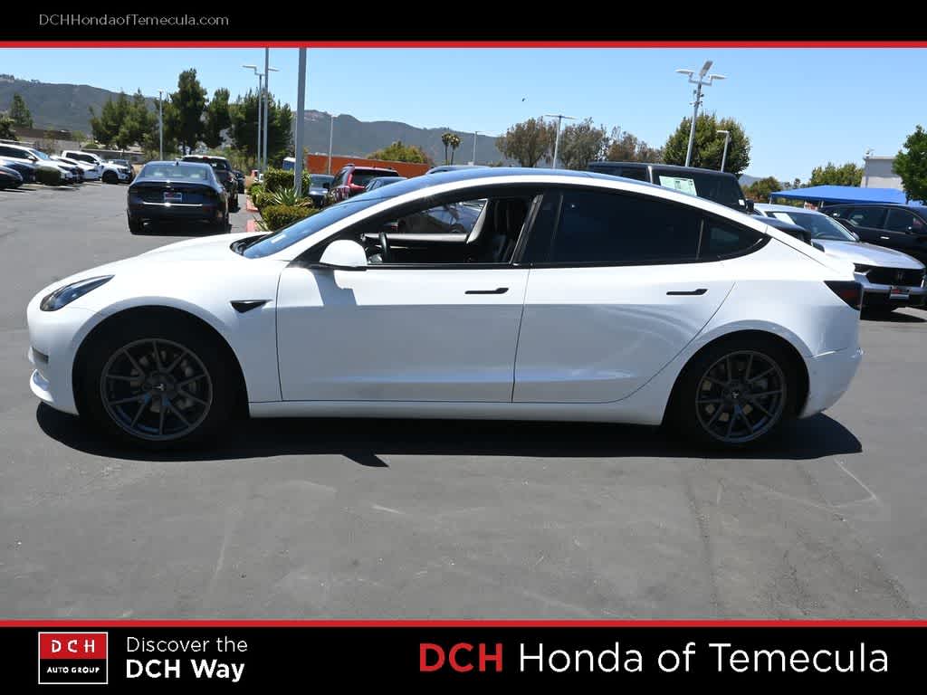 Thumbnail: 2021 Tesla Model 3 - 4