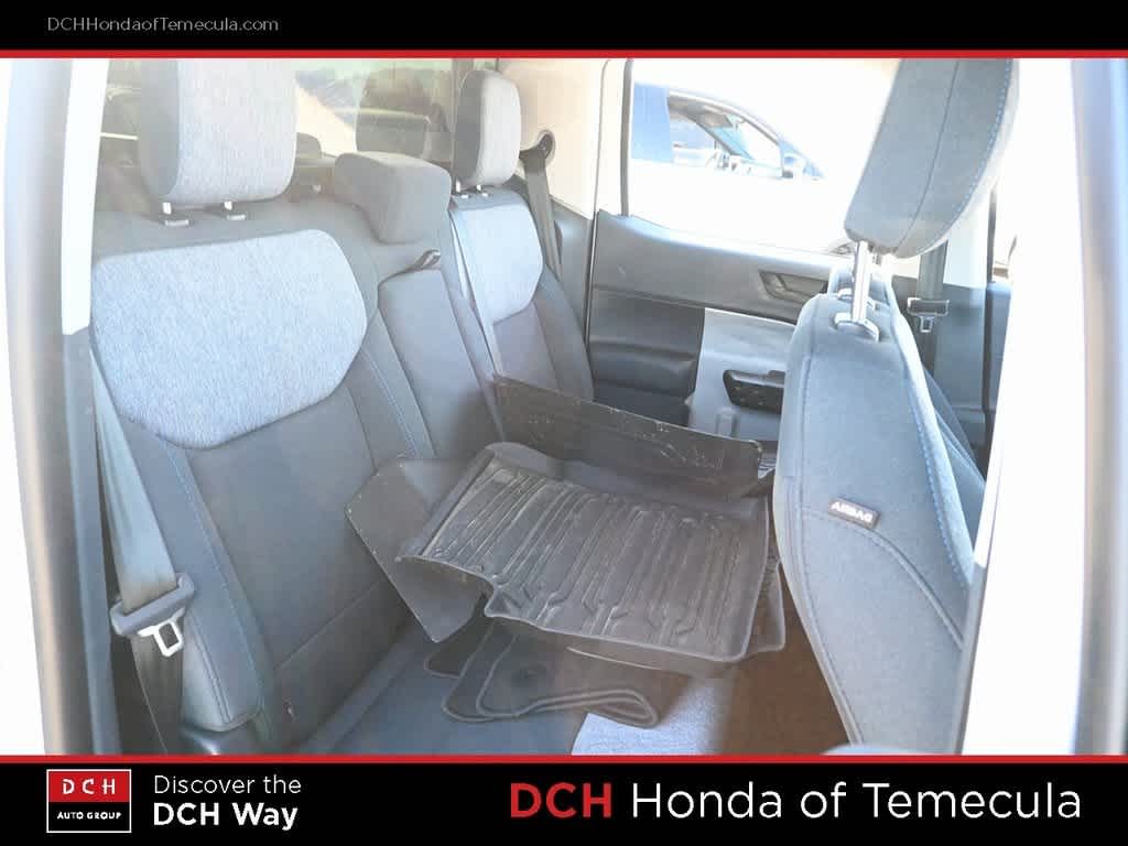 Thumbnail: 2025 Ford Maverick - 19