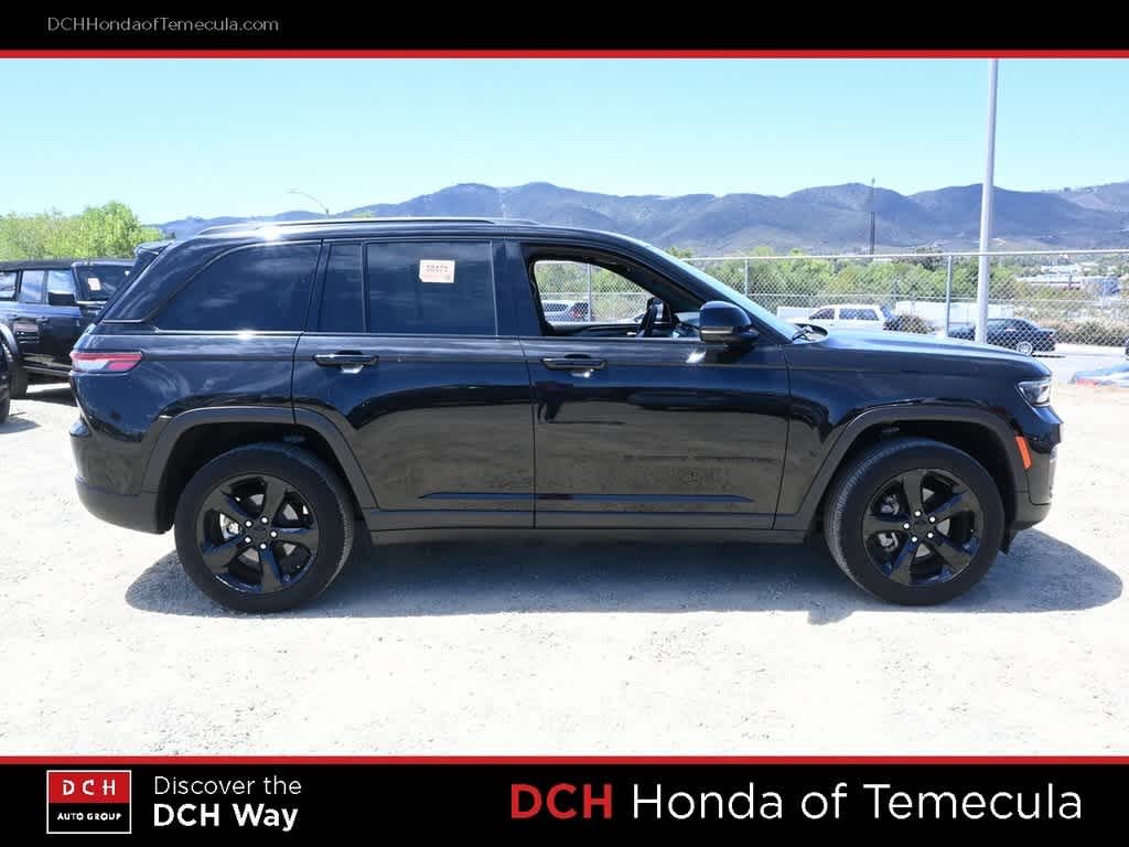 Thumbnail: 2022 Jeep Grand Cherokee - 5