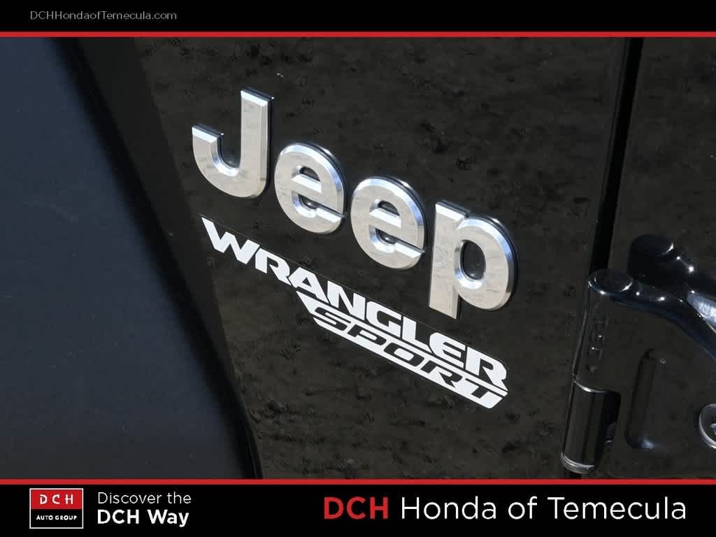 Thumbnail: 2019 Jeep Wrangler - 7