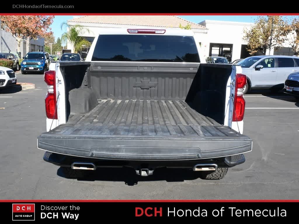 Thumbnail: 2023 Chevrolet Silverado 1500 - 22
