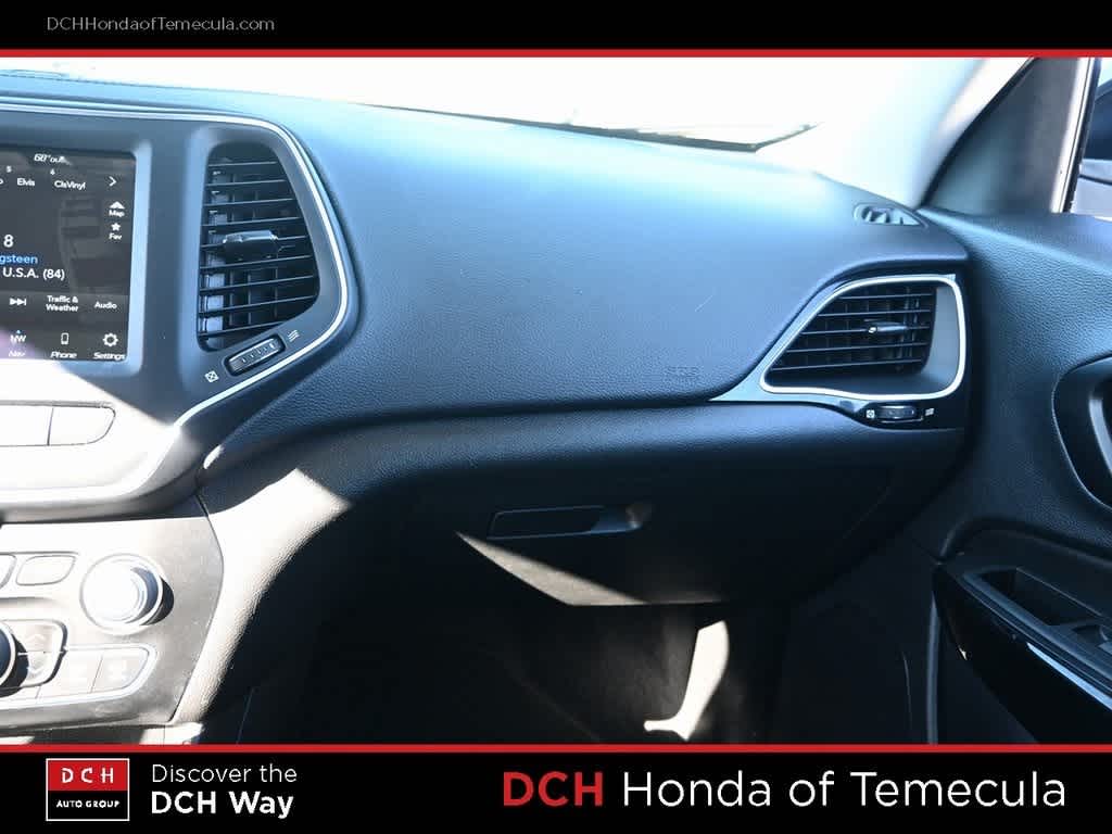 Thumbnail: 2023 Jeep Cherokee - 13