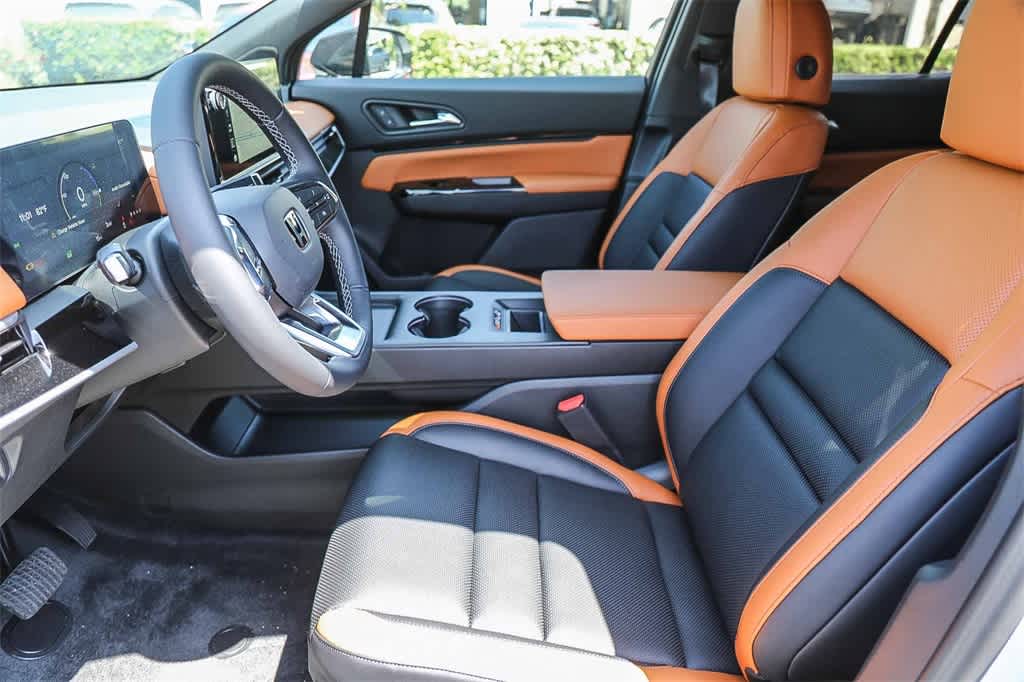 Thumbnail: 2026 Honda Prologue - 17