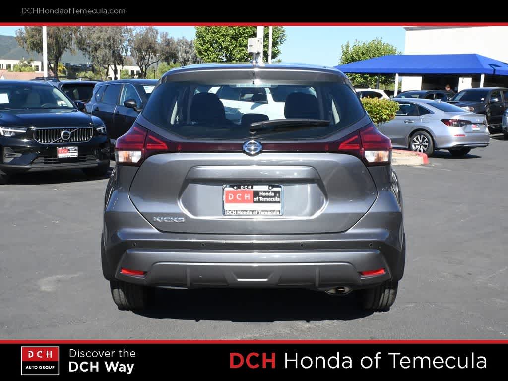 Thumbnail: 2021 Nissan Kicks - 6