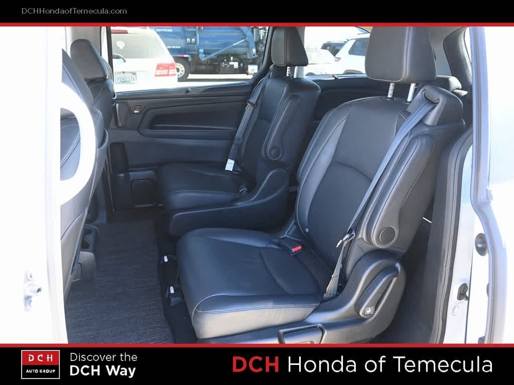 Thumbnail: 2023 Honda Odyssey - 18
