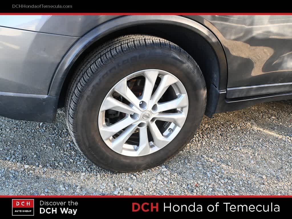 Thumbnail: 2016 Nissan Rogue - 8