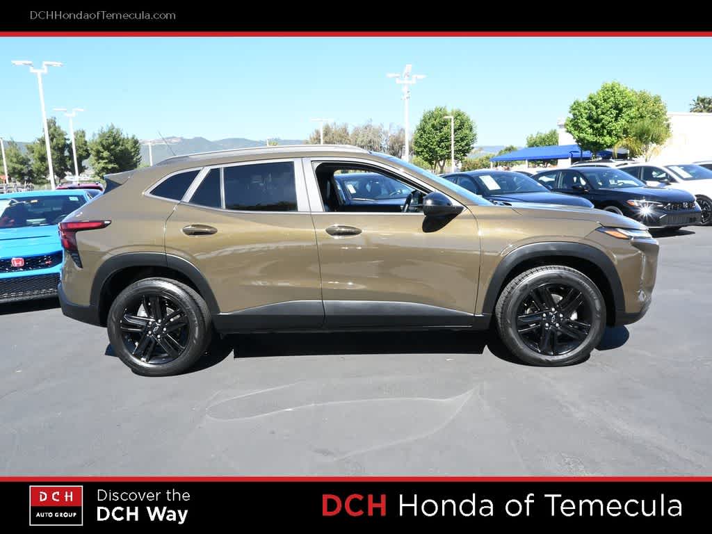 Thumbnail: 2024 Chevrolet Trax - 5