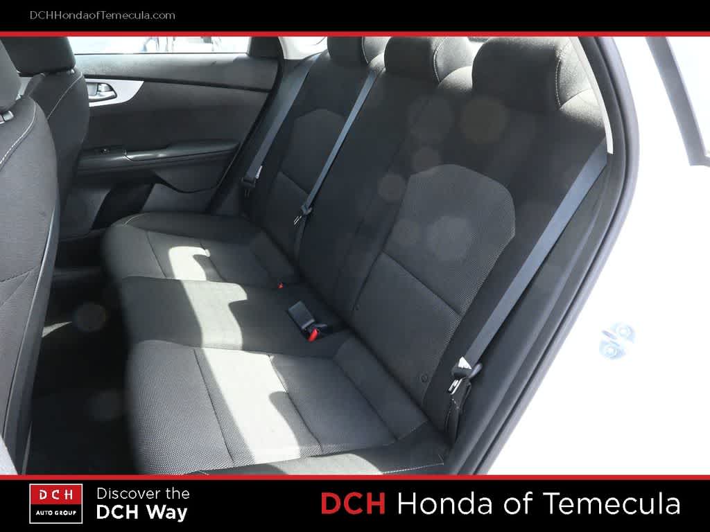 Thumbnail: 2024 Kia Forte - 20