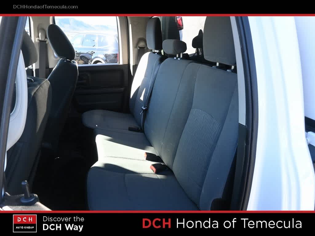 Thumbnail: 2021 RAM 1500 Classic - 17